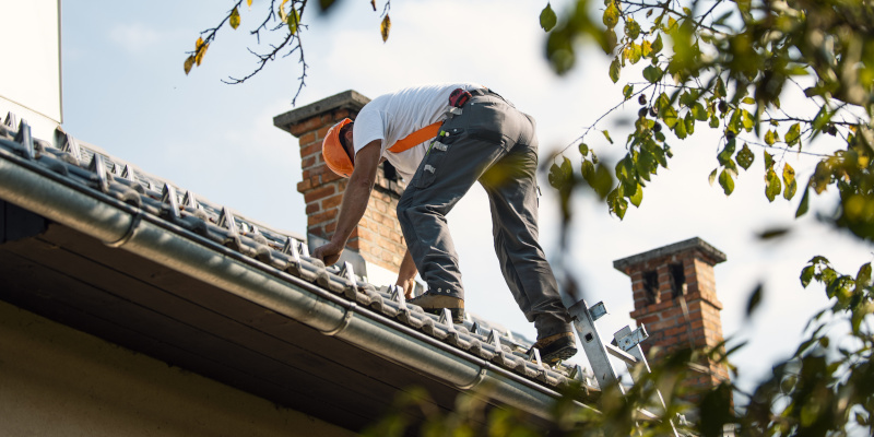 What to Know Before Hiring a Roofing Contractor