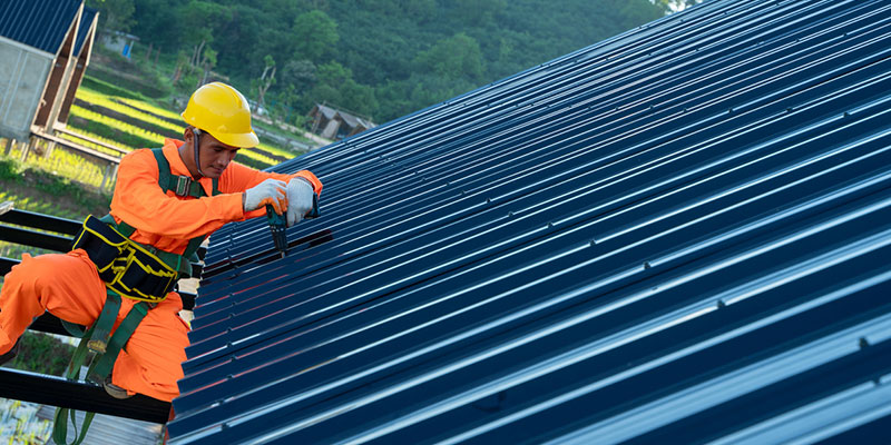 Commercial Roof Maintenance: A Key Part of Your Business Running Smoothly